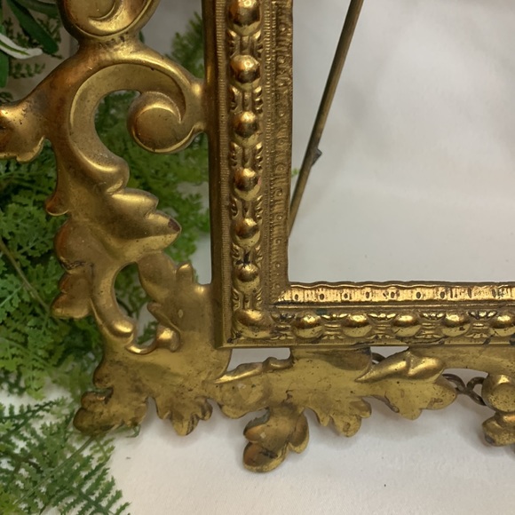 Vintage Rococo style scrolled decorative solid brass  frame - Picture 4 of 15